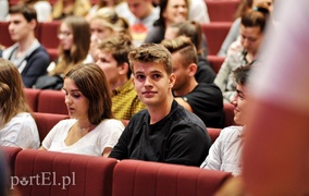 Maturzyści poważnie uzależnią się od muzyki poważnej