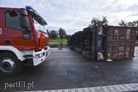Tir zablokował ruch na siódemce