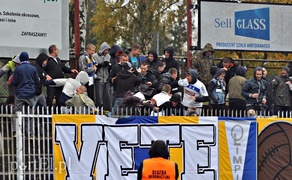 Remis przy Agrykoli 8