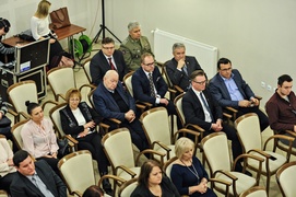 Patronem Elbląga święty, co rozdaje prezenty
