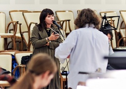 Wigilia z kolędami, gwiazdami i EOK