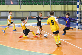 Piłkarskie emocje ośmiolatków