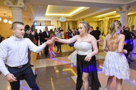 Studniówka z fotobudką, czyli tak się bawi ZST