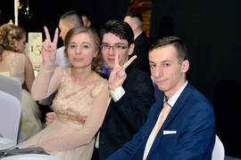 IV LO: Studniówka w stylu Hollywood