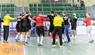 Meblarze z trzecim zwycięstwem (piłka ręczna)