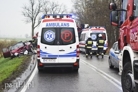 Wypadek przed Jegłownikiem, sześć osób w szpitalu