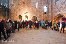Chaos społeczny w Galerii EL