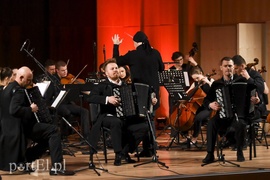 Trzech sympatycznych muzyków i ich akordeony