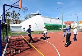 Ten plac był szkole potrzebny