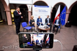 O samorządach, 500 + i prężeniu muskułów