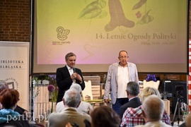 Reporterzy z krwi i kości w Ogrodach Polityki