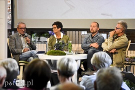 Reporterzy z krwi i kości w Ogrodach Polityki