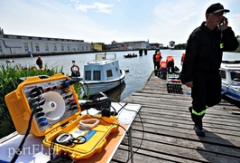 Ćwiczyli razem, żeby lepiej pomagać na wodzie