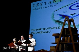 Kryminały chętnie, ale lektury to nuda