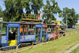 Tramwaj wypadł z torów