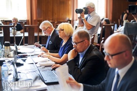 Obejrzyj relację z obrad radnych