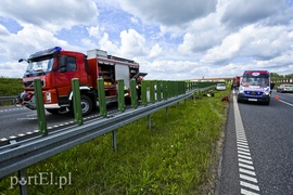 Uderzył w barierki na drodze w kierunku Gdańska