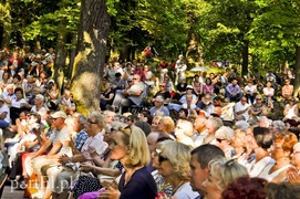 Wśród przyjaciół Bułata Okudżawy