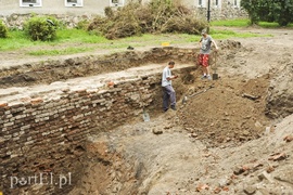 Po legendarnym tunelu nie ma na razie śladu
