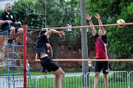 Braterska dominacja na elbląskim boisku