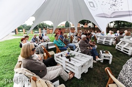 Biblioteka serem pachnąca