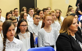 Pierwszy dzwonek z reformą w tle