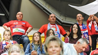 Emocji nie brakowało, ale trzy punkty zostały w Gdyni (piłka ręczna)