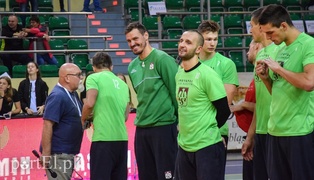 Lotos Trefl triumfuje na elbląskim turnieju