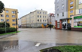 Elbląg i region walczą z powodzią. Najgorzej jest na Związku Jaszczurczego (aktualizacja z godz. 15.30)