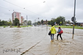 Wojsko też pomaga w walce z wodą (aktualizacja z godz. 22)