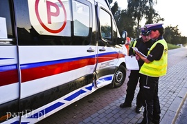 Zderzenie seata z ambulansem