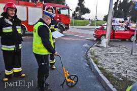 Zderzenie seata z ambulansem