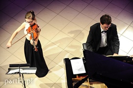 Jak skrzypce z fortepianem \"rozmawiają\"