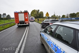 Uderzył w drzewo, zginęła 17-latka