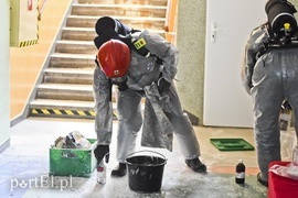 W szkole rozlał się kwas, ranny uczeń