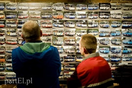 Autosanem po Galerii EL
