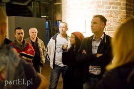 Autosanem po Galerii EL