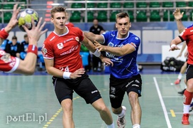 Stal rozbiła Meblarzy (piłka ręczna)