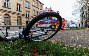 Potrącenie rowerzysty na Traugutta
