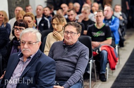 Robotnik sztuki poszukujący prawdy ostatecznej