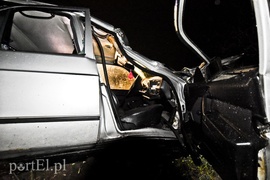 Zderzenie mercedesa z ciągnikiem