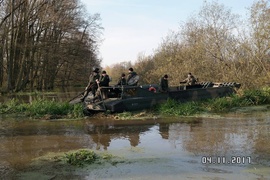 Walczą z zatorami, liczą na pogodę