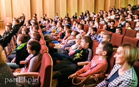 Melodie wyczarowane z kieliszków