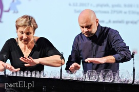 Melodie wyczarowane z kieliszków