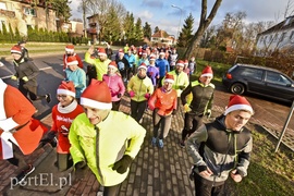 Mikołajowe bieganie po mieście. Dla Sary