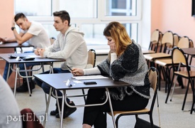 Zawodowcy wkraczają do gry