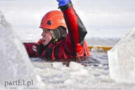 Co zrobić, gdy pod kimś załamie się lód?