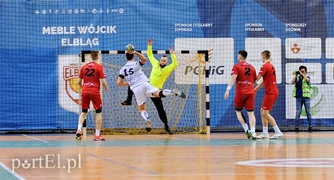 Meblarze przegrali wygrany mecz (piłka ręczna)