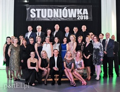 Studniówka ZSTI: \"...skończymy o pianiu kura, a później tylko matura\"