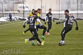 Nieskuteczna Olimpia przegrywa z Huraganem